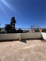 1734 Prospect Ave in Hermosa Beach, CA - Building Photo