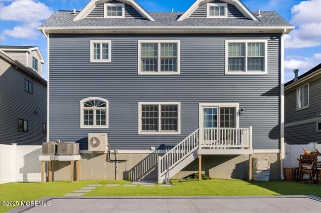 1613 Ocean Ave in Point Pleasant Beach, NJ - Building Photo - Building Photo