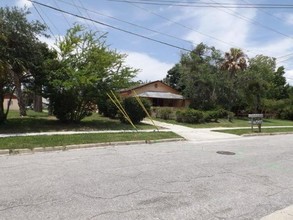 42 W Bullard Ave in Lake Wales, FL - Building Photo - Building Photo