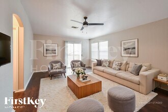 9407 Raton Falls in San Antonio, TX - Building Photo - Building Photo