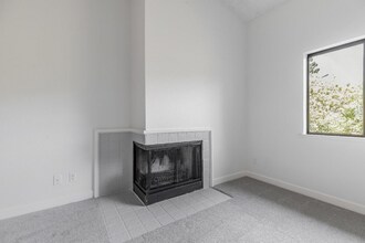 4681 Albany Cir in San Jose, CA - Building Photo - Building Photo