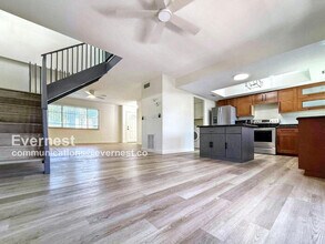 2810 E Clarendon Ave in Phoenix, AZ - Building Photo - Building Photo