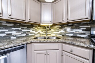 3804 N Harlem Ave in Chicago, IL - Building Photo - Building Photo