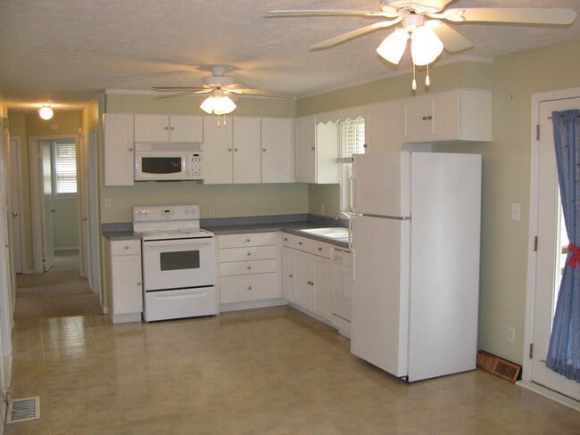 177 Ivy Ln in Shelbyville, KY - Building Photo - Building Photo