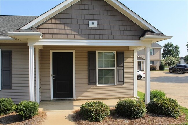 property at 3705a Hillcrest Dr