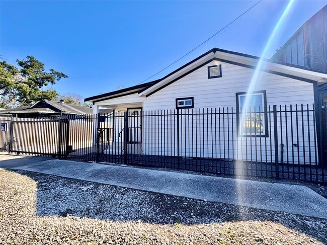 property at 4010 Chapman St