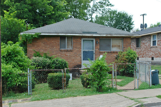 22 Claiborne St in Nashville, TN - Building Photo - Building Photo