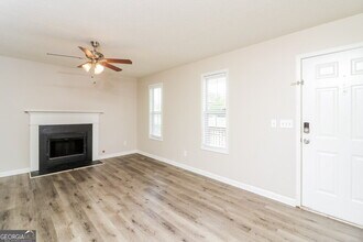 425 River Trace Dr in Villa Rica, GA - Building Photo - Building Photo