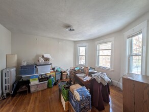 198 Walden St, Unit 2 in Cambridge, MA - Building Photo - Building Photo