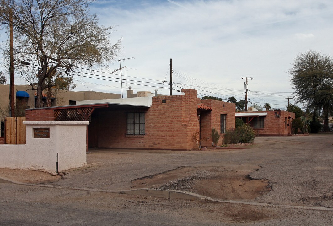 Adobe Casitas in Tucson, AZ - Building Photo