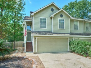 102 N Walden Elms Cir in Spring, TX - Building Photo - Building Photo