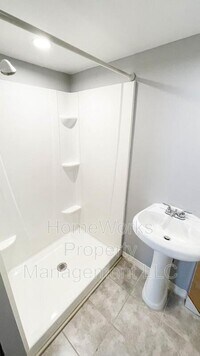 103 Allendale St photo'