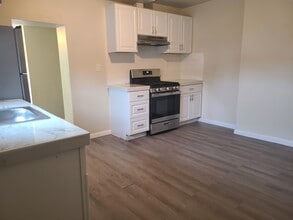 31 Upland Ave in Brookhaven, PA - Building Photo - Building Photo