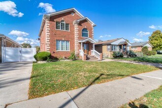 4544 N Oriole Ave in Norridge, IL - Building Photo - Building Photo