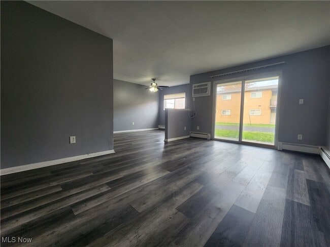 26680 Tungsten Rd in Euclid, OH - Building Photo - Building Photo