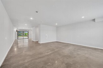 7300 Magnolia Pkwy in Pearland, TX - Building Photo - Building Photo