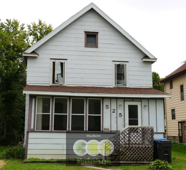 property at 525 N 5th St