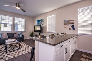 Palomar at SLO in San Luis Obispo, CA - Building Photo