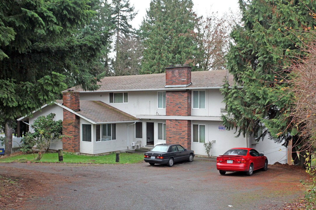 Meadowood Apartments in Kent, WA - Building Photo