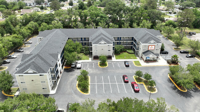 Siegel Select Jacksonville/Orange Park in Orange Park, FL - Building Photo - Building Photo