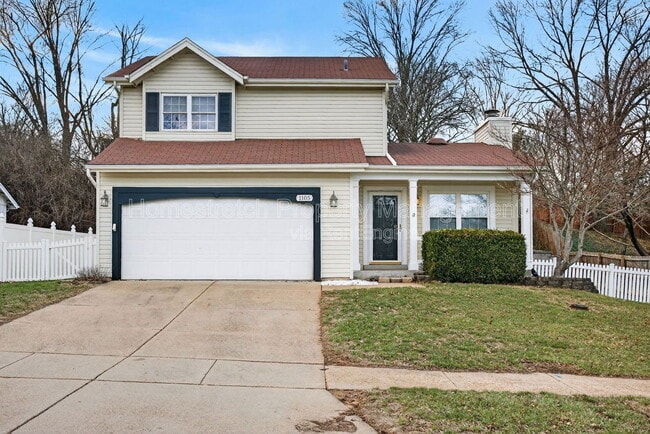 property at 1105 Treetop Village Dr