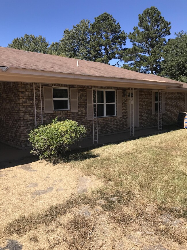 property at 2170 Prairie Rd