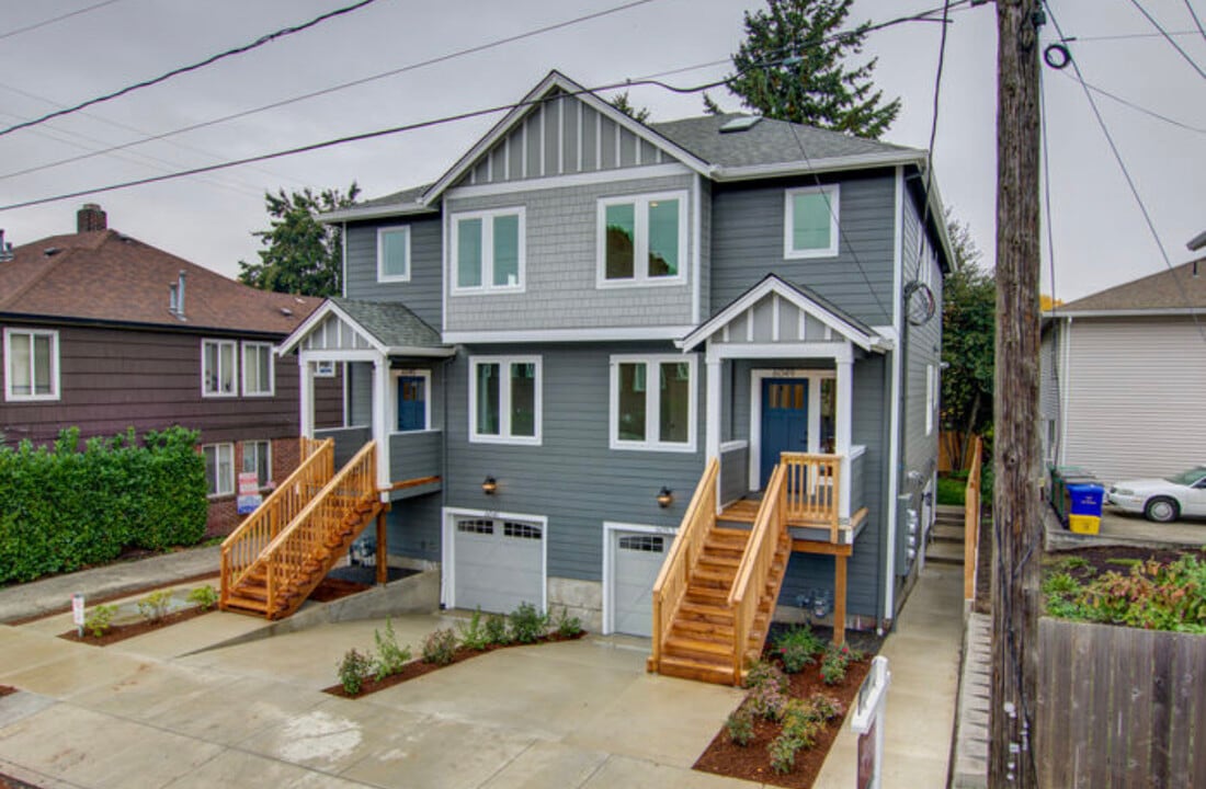 6045 NE Flanders St, Unit 6045 in Portland, OR - Building Photo