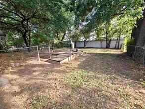 1517 Blonde St in Wichita Falls, TX - Building Photo - Building Photo