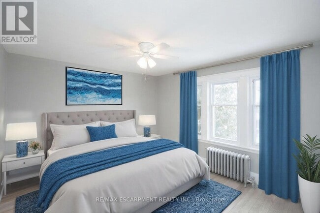 property at 22 Prospect St S