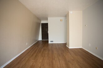 604 Marine St in Boulder, CO - Foto de edificio - Building Photo