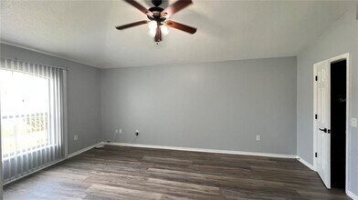 485 Martigues Dr in Kissimmee, FL - Building Photo - Building Photo