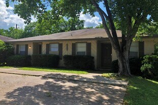 3605 Mahan St in Bryan, TX - Building Photo