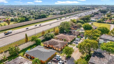 1800 NW 52nd Ave in Lauderhill, FL - Building Photo - Building Photo