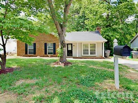 7317 Bluff Wood Cove in Charlotte, NC - Building Photo