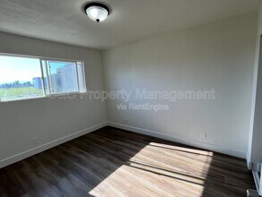 11464 W Larch Rd in Tracy, CA - Building Photo - Building Photo