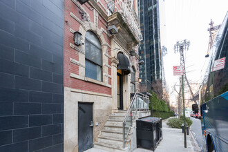 417 E 60th St in New York, NY - Building Photo - Building Photo