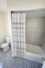 2817 N 18th St in Tampa, FL - Foto de edificio - Building Photo