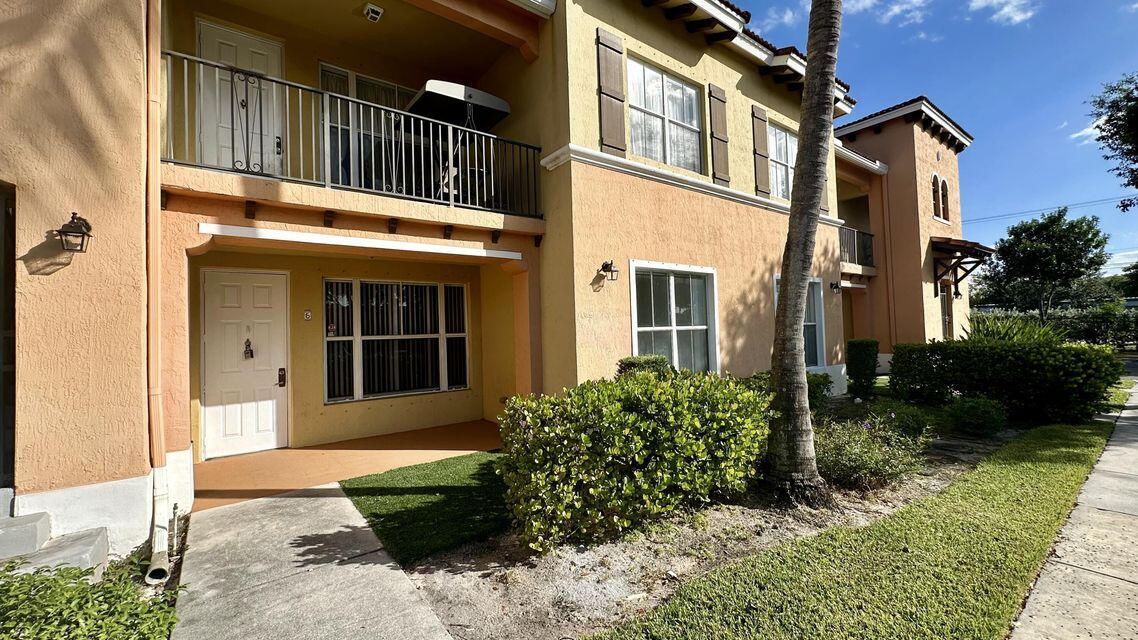 3545 Forest Hill Blvd in West Palm Beach, FL - Building Photo
