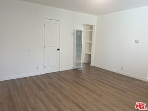 1411 Innes Pl in Los Angeles, CA - Building Photo - Building Photo