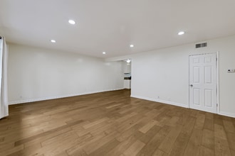 1008 7th St in Santa Monica, CA - Building Photo - Building Photo