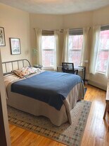 116 Berkshire St, Unit 7 in Cambridge, MA - Building Photo