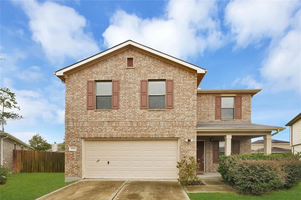 15902 Arapaho Bend Ln in Cypress, TX - Building Photo