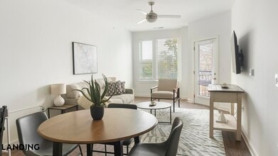 2110 Birkhall St in Raleigh, NC - Foto de edificio - Building Photo