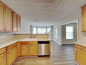 1302 River Club Dr NE in Conyers, GA - Building Photo - Building Photo