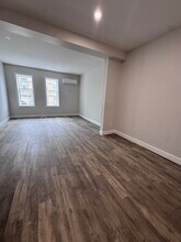 537 Talbot St in London, ON - Building Photo - Building Photo