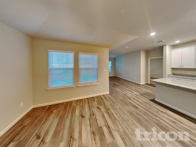 6011 Noah Pl in Saint Hedwig, TX - Building Photo - Building Photo