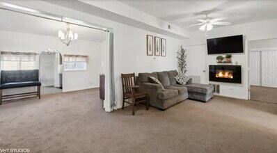 3510 St Paul Ave in Bellwood, IL - Building Photo - Building Photo