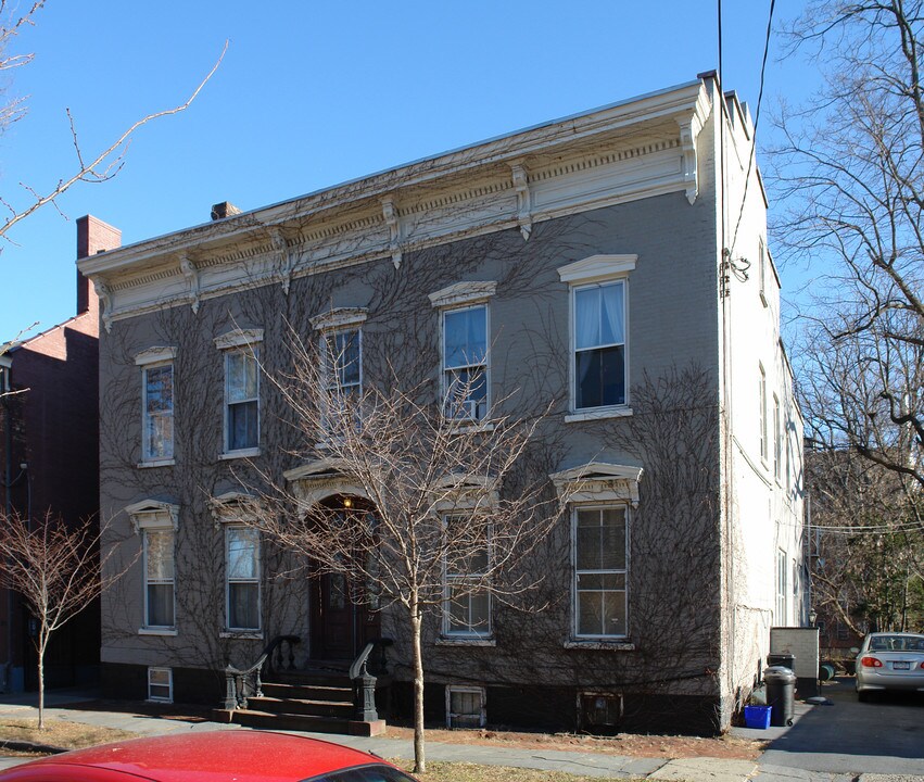 27 Washington Ave in Schenectady, NY - Foto de edificio