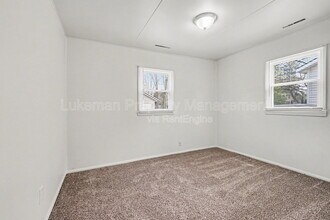 2321 Hazel Ave in Kalamazoo, MI - Building Photo - Building Photo