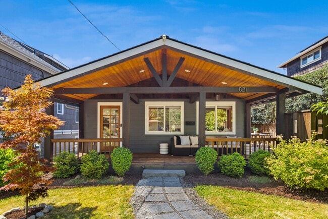 property at 821 27th Ave